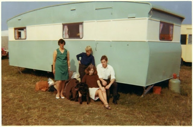 Trailer Life of the 1960s (26 pics)