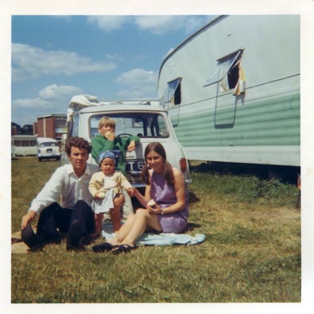 Trailer Life of the 1960s (26 pics)