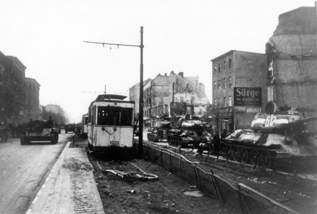 Berlin In 1945 (30 pics)