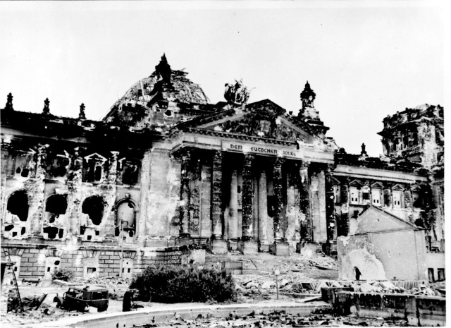 Berlin In 1945 (30 pics)