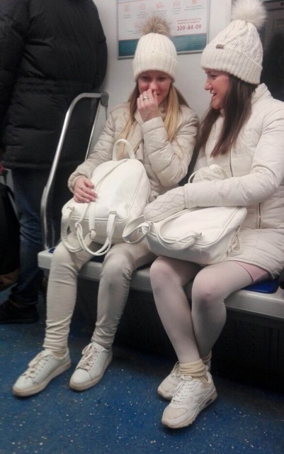 Russian Subway Fashion (30 pics)