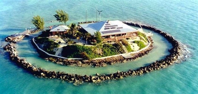 This Private Island In Florida Can Be Yours For Just $15.5 Million (13 pics)