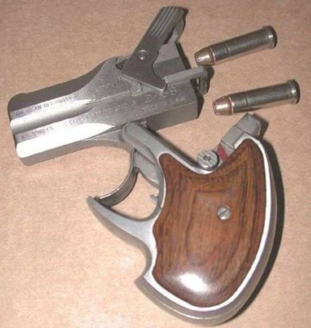 Very Strange Firearms (36 pics)