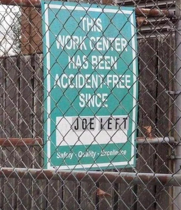 It's So Wrong (28 pics)