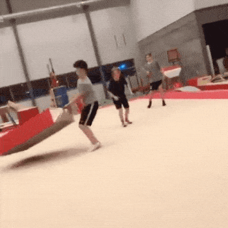 Punch Face Fails (16 gifs)
