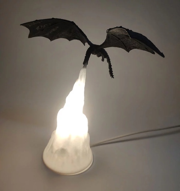 Awesome 'Game Of Thrones' Lamp (7 pics)