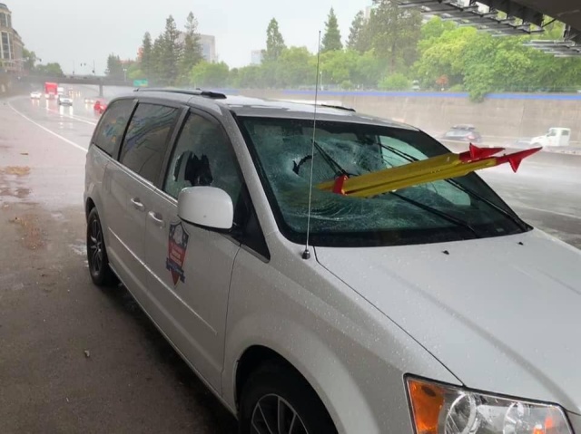 Metal Tripod Thrown Off A Motorway Bridge In California (5 pics)