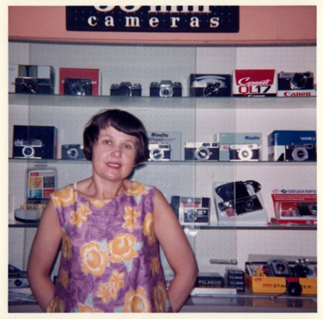 60s clothing store