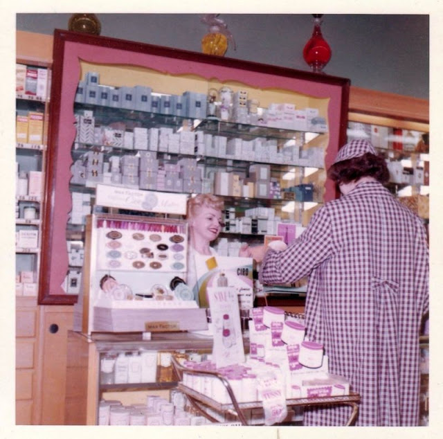 1960s clothing store