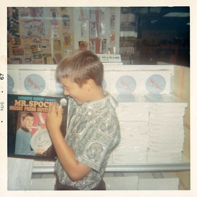 US Stores In The '60s (31 pics)