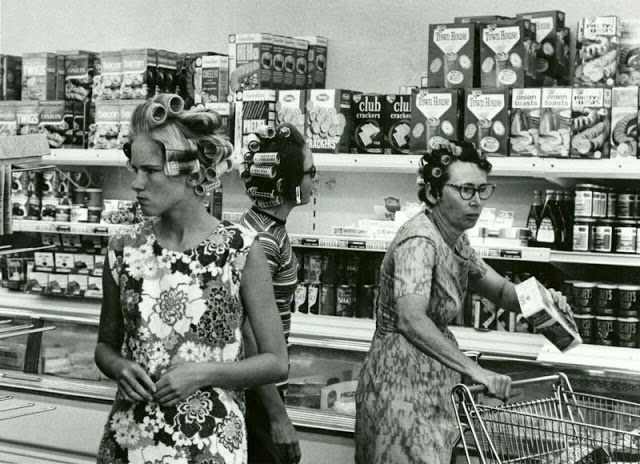 US Stores In The '60s (31 pics)