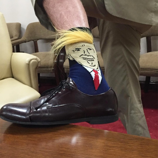 Donald Trump Socks With Comb-Over Hair (19 pics)