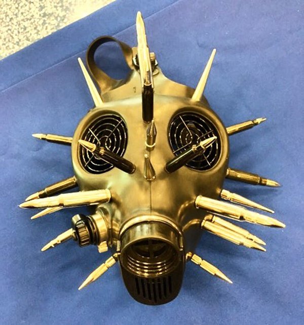 People Were Trying To Smuggle This Staff On Planes (39 pics)