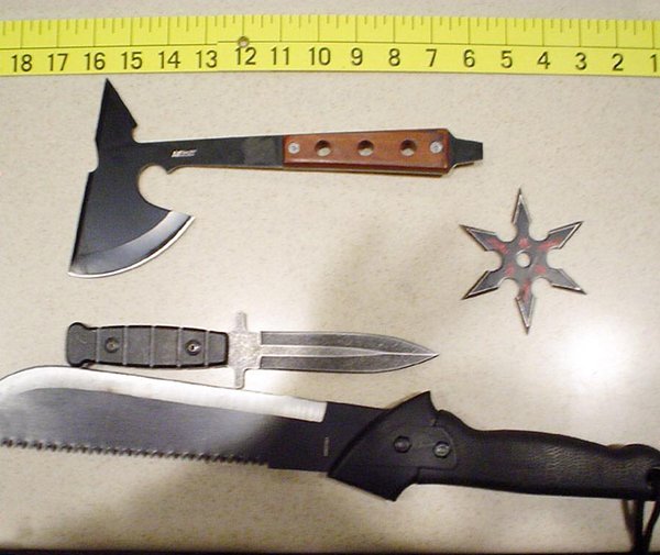 People Were Trying To Smuggle This Staff On Planes (39 pics)
