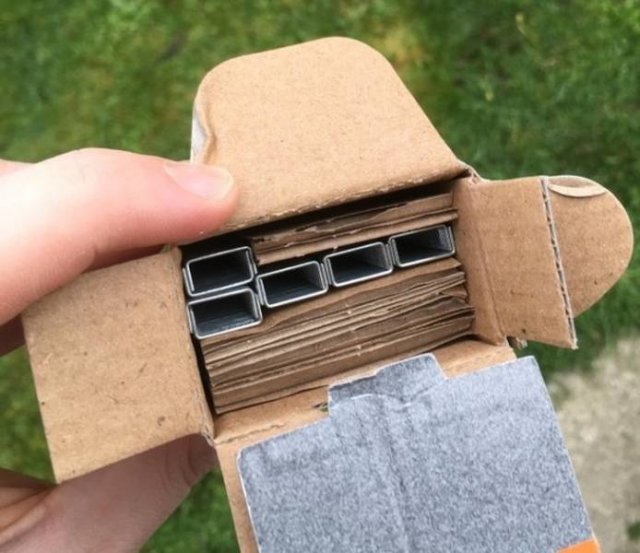 When Packaging Tries To Fool You (23 pics)