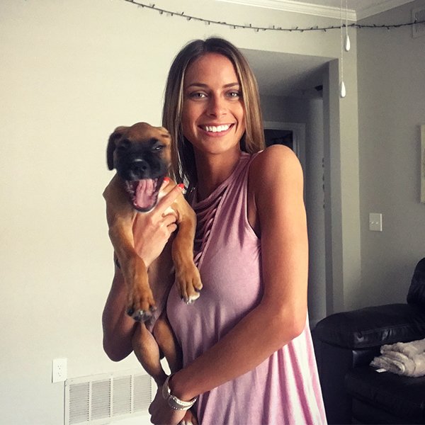 Girls And Their Dogs (32 pics)