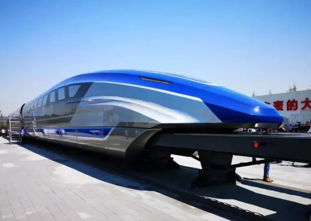 China's Maglev Train Prototype Has A Speed of 370 MPH (595 km/h) (12 pics)