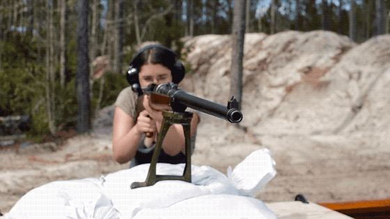 This Girl Is Shooting A 5-Foot 7-Inch WWI Rifle (18 pics)