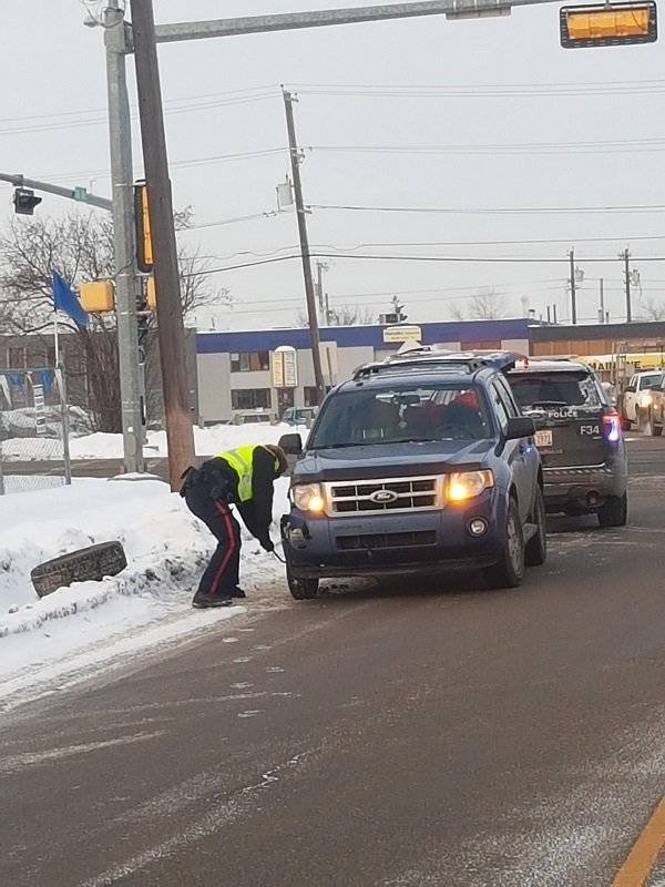 Police Has Fun (24 pics)