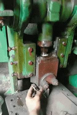 Acid Gifdump, June 05 (25 gifs)