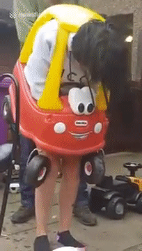 Scots Woman Got Trapped Inside A Kid's Toy Car (6 pics)