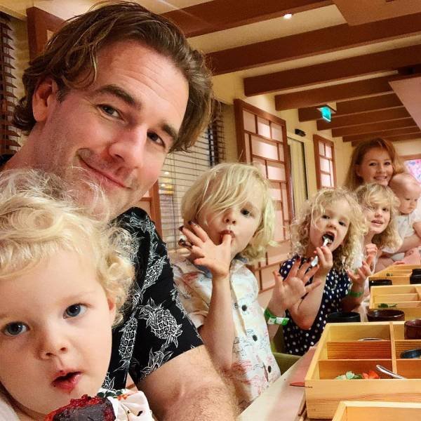 Celebs Who Have Many Kids (24 pics)