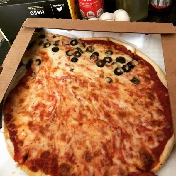 Pizza Fails And Wins (32 pics)