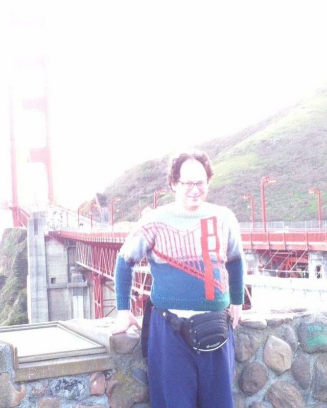 Guy Creates Sweater Copies Of Famous Places And Then Travels There (24 pics) Guy Creates Sweater Copies Of Famous Places And Then Travels There (24 pics)