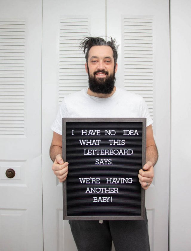Husband Reacts To His Wife’s Third Pregnancy (4 pics)