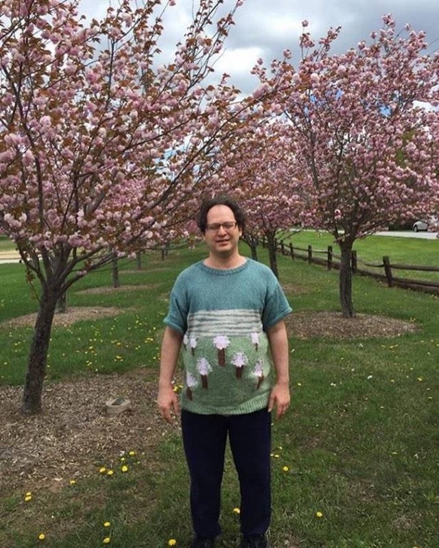 Guy Creates Sweater Copies Of Famous Places And Then Travels There (24 pics) Guy Creates Sweater Copies Of Famous Places And Then Travels There (24 pics)