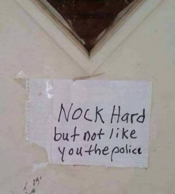 Very Strange Signs (29 pics)