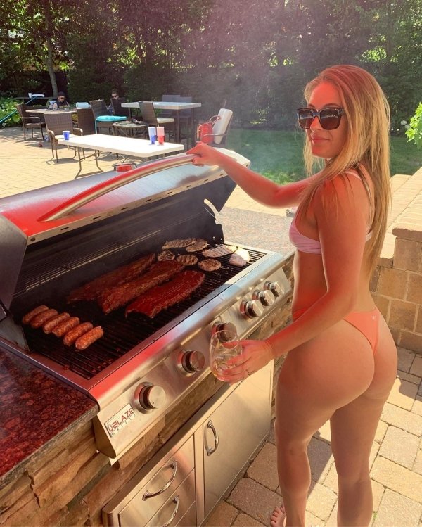 Summer Girls (45 pics)