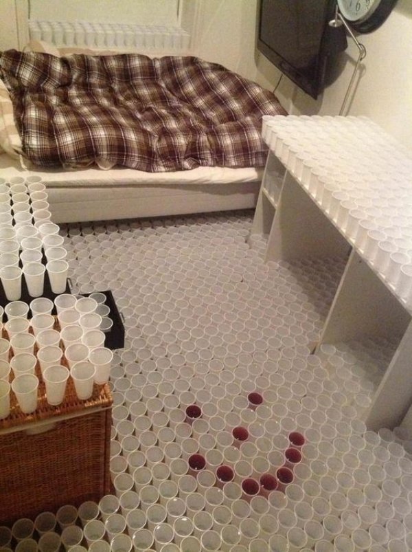Living With Roommates Is Difficult But Fun (28 pics)