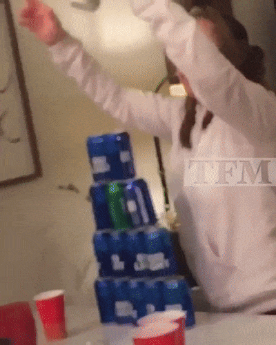 Women And Alcohol (18 pics)