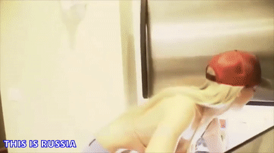 Women And Alcohol (18 pics)