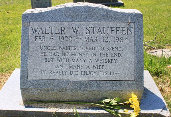 Funny Tombstones (24 pics)