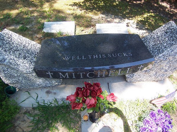 Funny Tombstones (24 pics)