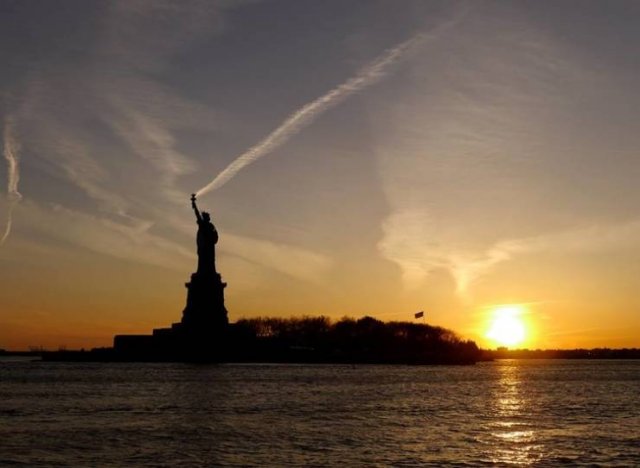 Sky Can Be Beautiful (24 pics) Sky Can Be Beautiful (24 pics)