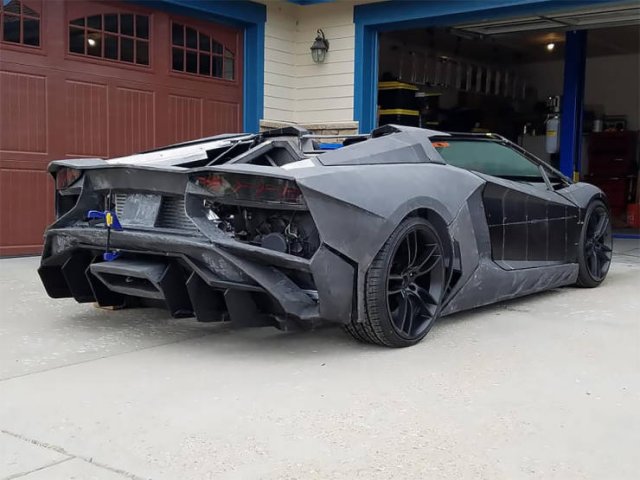 Lamborghini Aventador Made On A 3D-Printer (18 pics)