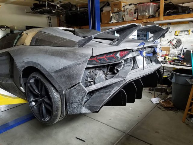 Lamborghini Aventador Made On A 3D-Printer (18 pics)