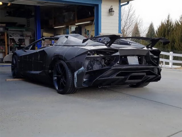 Lamborghini Aventador Made On A 3D-Printer (18 pics)