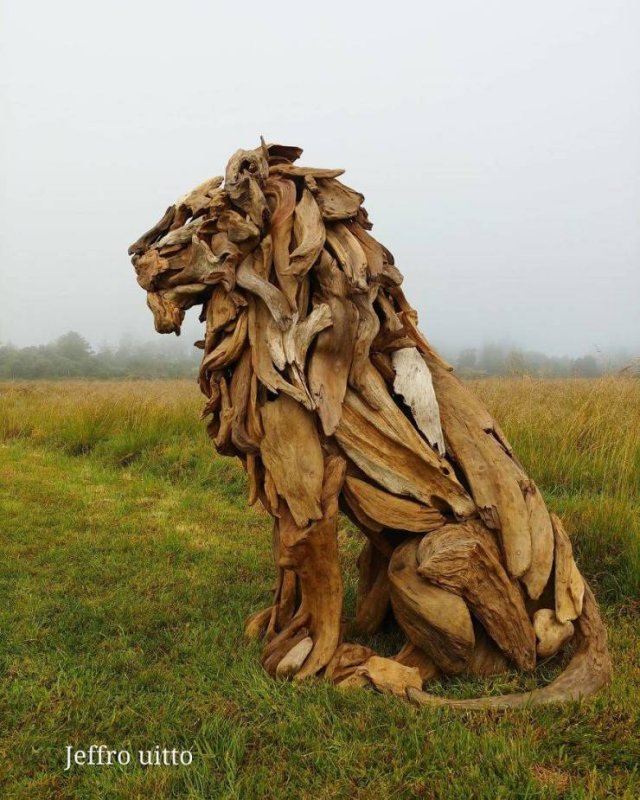 Artist Creates Sculptures Solely Out Of Wood He Finds On Beaches (30 pics)