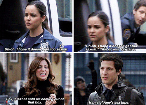 Everyone Loves Andy Samberg (32 pics)
