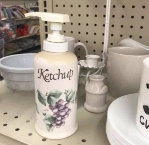 Found At Thrift Shops (35 pics)