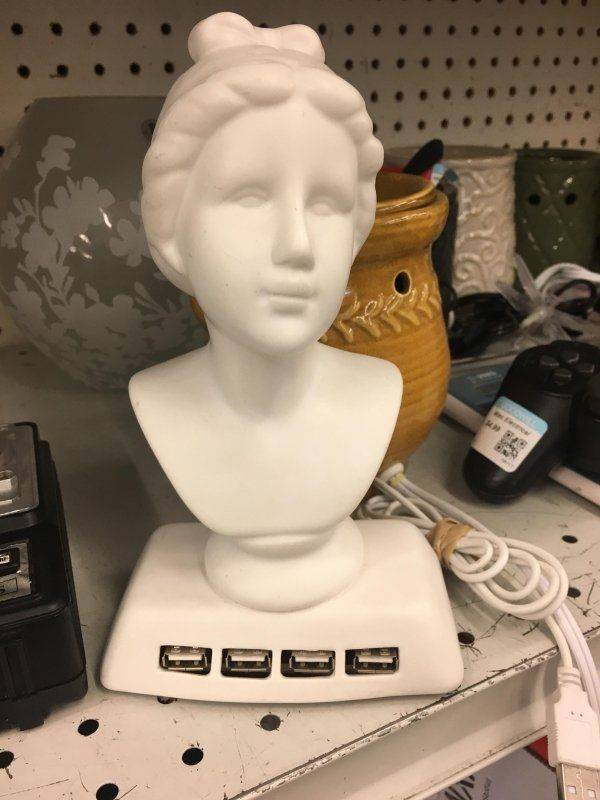 Found At Thrift Shops (35 pics)