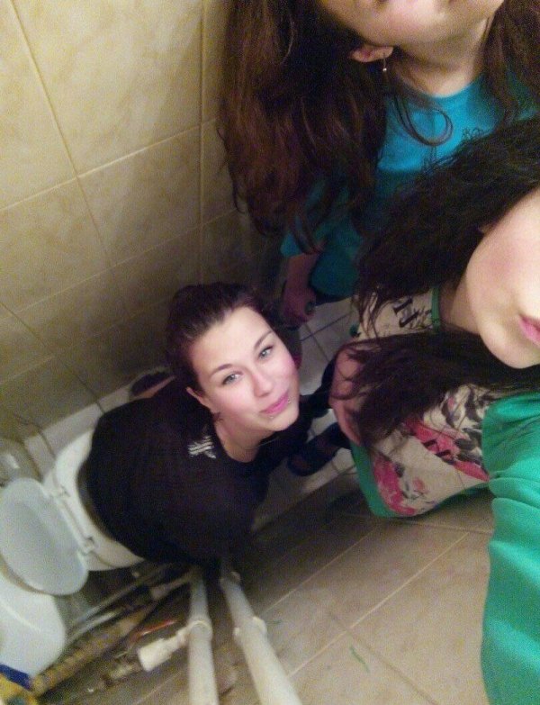 What People Do For Social Media (33 pics)