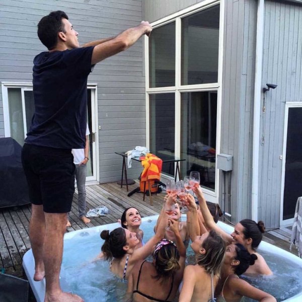 What People Do For Social Media (33 pics) What People Do For Social Media (33 pics)
