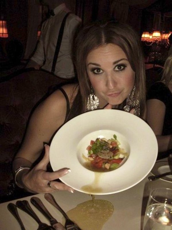What People Do For Social Media (33 pics) What People Do For Social Media (33 pics)