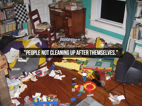 We Hate People Like This (20 pics)
