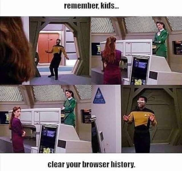“Star Trek” Memes (37 pics)